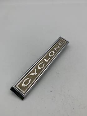 C4gb-16720-f Mercury 1964 Cyclone Emblem Fomoco Oem