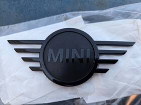 51149880864 Mini Cooper Clubman 16-24 Hood Emblem Piano Black Oem