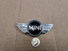 7026184 Mini Oem Cooper Front Hood 4 5/8 Inch Emblem Badge Logo Nameplate Name Plate