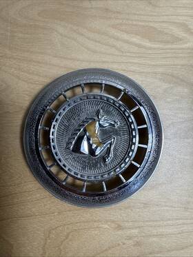 Mb030363 Mitubishi Nos 1976 Mitsubishi Dodge Colt Galant Roof Side Pillar Emblem Medallion See Pics