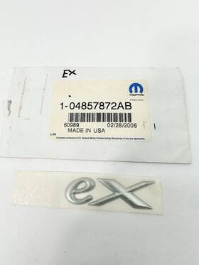 1-04857872ab Mopar 2004-2005 Dodge Chrysler Town And Country Ex Emblem Nameplate Nos