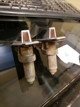 2606910 Mopar Vintage Dodge Fender Light Ornaments