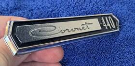 2661595 Mopar 1966 - 1967 Coronet 440 Dash Glove Box Door Emblem Script Survivor P/n #2661595
