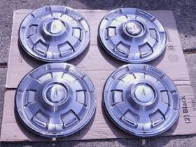 2823010 Mopar 4 1967 1968 1969 Plymouth Barracuda Belvedere Valiant 14 Inch Hubcaps