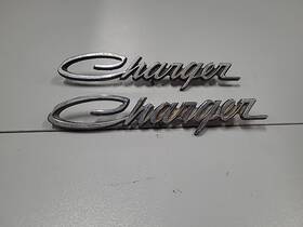 2898929 Mopar 1969 Dodge Charger Grille Emblems P/n