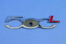 5sh49tzzaa Mopar Side Body Emblem