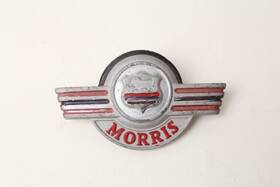 737873 Morris Minor Bonnet Hood Badge Emblem Vintage