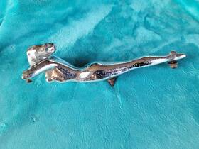 25428-2 Nash 1950s Flying Goddess Hood Ornament Part