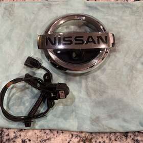 284f1-4ra1a Nissan 62890-4ra0b 2015-2018 Maxima Front Grille Emblem And Camera 62890-4ra0b/284f1-4ra1a