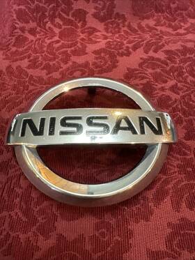 62890-jm00a Nissan Rogue Front Bumper Emblem Badge Decal Logo Oem Genuine Original Factory