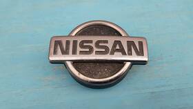 62891-92g00 Nissan Hardbody 90-93 Front Grill Emblem Nameplate Oem D21 Pickup