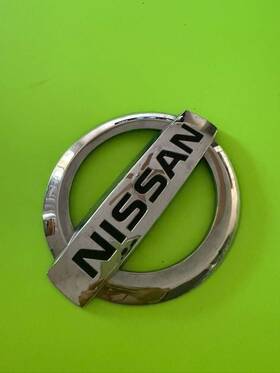 65890-sz010 Nissan 04 09 Quest Liftgate Emblem 65890 Sz010