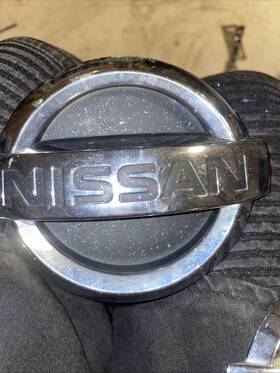 84890-3awoa Nissan 2014-16 Versa Oem Rear Trunk Emblem Badge Logo