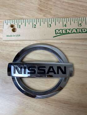 84890-6la0a Nissan Factory 2010-2015 Maxima Deck Lid Emblem Free Shipping