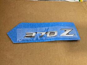 84895-1ea0a Nissan New Oem 2009-2021 370z Z34 Rear Trunk Logo Badge Emblem