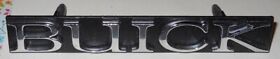25506087 Nos 1981-87 Buick Grille Emblem Plate