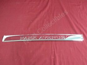 25758776 Nos Oem Buick Park Avenue Chrome Trunk Lid Nameplate Emblem 2005