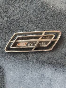 2254721lh Oem 1962 Dodge 880 Right Roof Emblem Mopar
