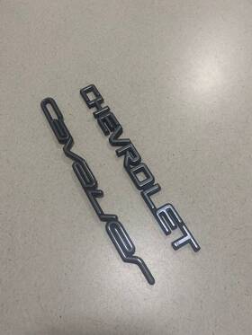 22591875 Oem 95-99 Chevrolet Cavalier Trunk Emblem Badge Symbol Nameplate Set