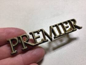 4022353 Oem 1976 77 78 79 80 Plymouth Volare Premier Emblem Gold Used