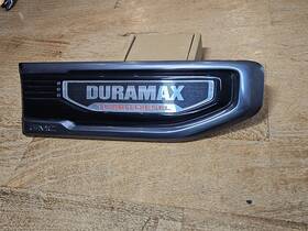 84431934 Oem 19-24 Gmc Sierra 1500 Right Passenger Emblem Duramax Turbo Diesel