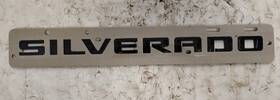 84806929 Oem Gm Tailgate Emblem Nameplate Black 2019-2022 Chevroletsilverado