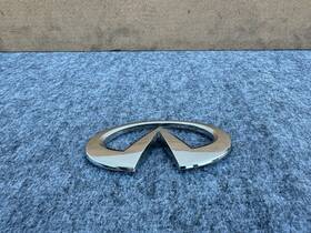 84890-4gz0a Oem Infiniti Q50 2014-2024 Trunk Emblem Badge Logo Chrome Assembly