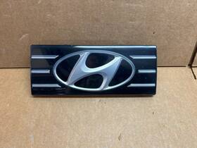 86367-g2000 Oem 2017 2018 2019 Hyundai Ioniq Front Grille Emblem Nice