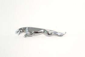 8x2343156aa Oem 2009 - 2013 Jaguar Xf Xfr Rear Trunk Lid Leaping Ornament Emblem