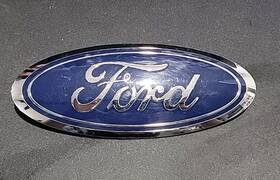 Jl1b-402a16-ab Oem Ford Part 2018-2020 Expedition Black Oval Rear Tailgate Emblem