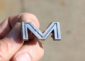 588829 Oem General Motors Vintage1964 Oldsmobile Chrome Block Letter Inch M Emblem