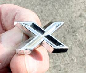 9774924 Oem General Motors Vintage 1964 Pontiac Grand Prix Chrome Letter Inch X Emblem