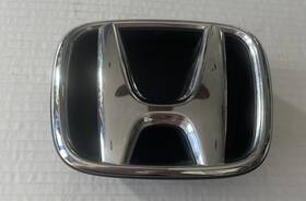 71128-tp6-a01 Oem Honda 71128-tp6 2010 - 2012 Crosstour Front Grille Emblem Badge With Base
