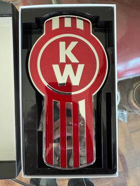 L53-1002 Oem Kenworth Hood Emblem New Takeoff From A W900b Free Shipping