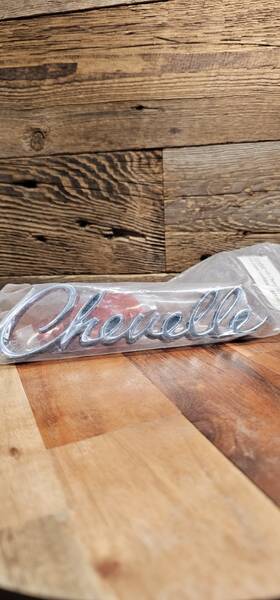 Tp4502 Oem 1968 Chevelle Malibu Rear Panel Emblem 147