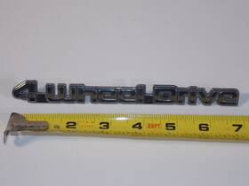 1813070 Oldsmobile Vtg 1980 Eagle Jeep 4 Wheel Drive Car Vehicle Emblem Badge