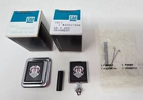 20524501 Oldsmobile 1985-1990 Nos 98 Regency Trunk Lock Cover Gm Hood Ornament