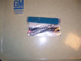 20675589 Oldsmobile Nos 1986-89 Toronado Trunk Emblem Badge