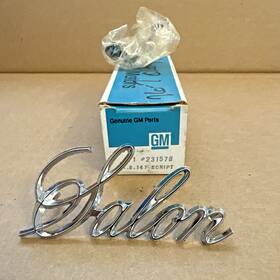 231578 Oldsmobile 1973-1977 Olds Cutlass Inch Salon Nos Gm Front Fender Chrome Script Emblem #