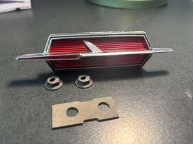 396481 Oldsmobile Nos 1967 Delmont Front Grille Emblem Gm Part #