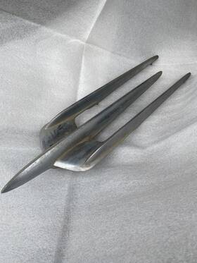 557740 Oldsmobile 1 One 1949 Olds Hood Ornament Rocket Jet Plane Chrome Emblem 49