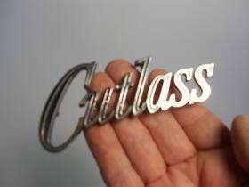 8791878 Oldsmobile #8791878 1970s Cutlass Emblem