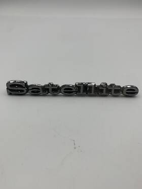 2902789 Plymouth 1969 1970 Satellite Emblem With Pins