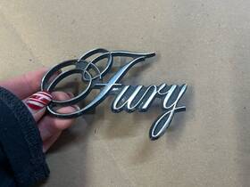 3811524 Plymouth 1975-1978 Fury Emblem Badge 4ftft Mopar Script Vintage 75-78