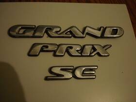 45-26m-154 Pontiac 3 Piece Set Emblem Grand Prix Se 1997 98 99 00 2001 2002 2003