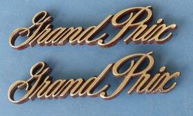 Auld-12451 Pontiac Grand Prix Interior Door Panel Emblems Pair Gold/black Auld 12451