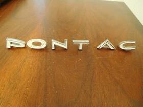 7712137 Pontiac Gm 1967 1968 1969 Firebird Emblem Nameplate Letters No I