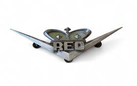 27710 Reo Oem Truck Hood Emblem 1961-1966 Crown R 1/8 Y 2 8.5 Inch Point