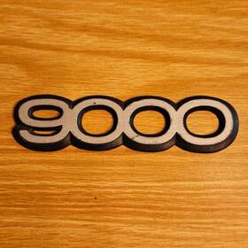 6963243 Saab 1985-1993 Inch 9000 Plastic Trunk Emblem - P/n As Removed Silver
