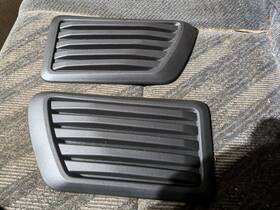 08-1104-c13266 Saleen Rare Nos Vtg 2006 2007 2008 S331 Ford F-150 Fender Vent Set Left And Right